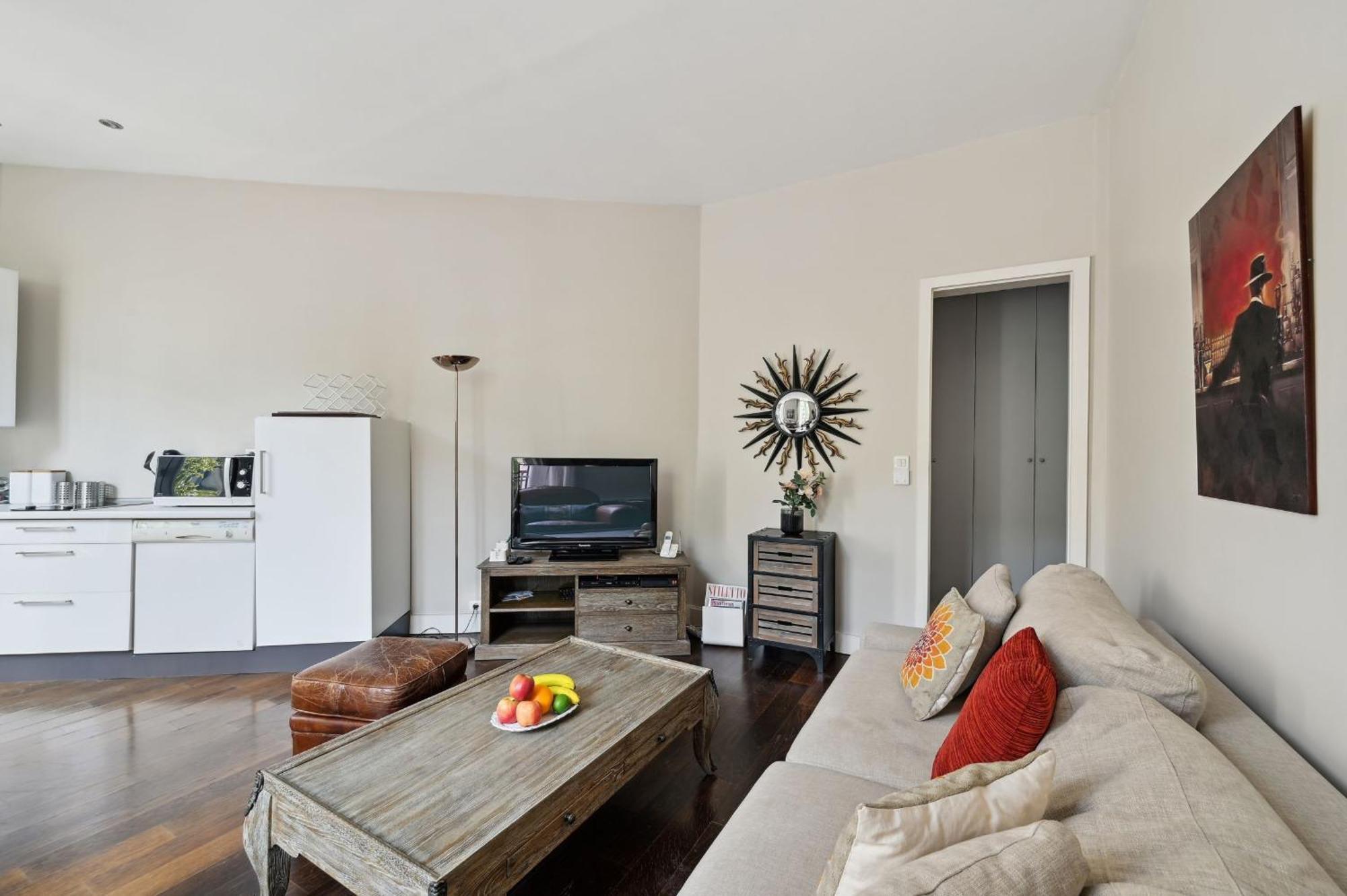 Champs-Elysees & Arc De Triomphe - Cityapartmentstay 파리 외부 사진